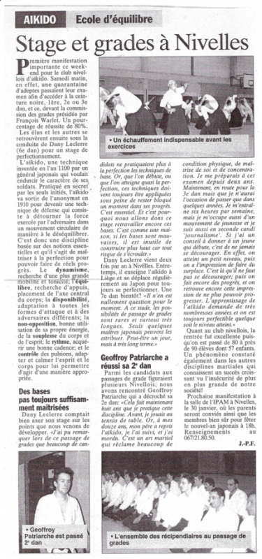 quelques articles de journaux