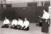 un des premiers comites 